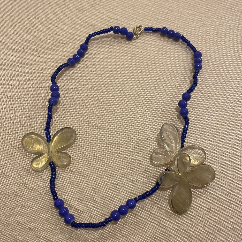 Gorgeous beading necklace
